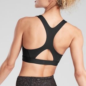 Athleta Ultimate Bra in Supersonic A-C (xs)